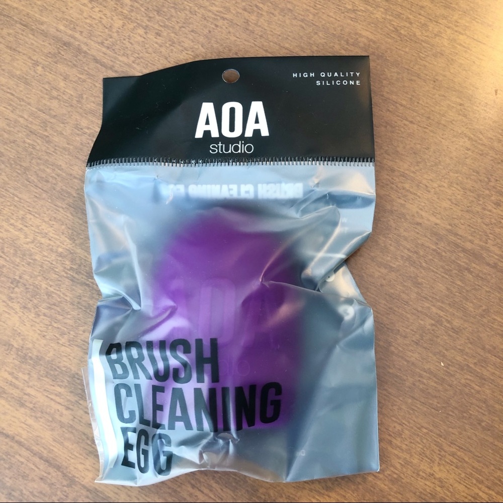 High quality silicone brush cleaning egg!